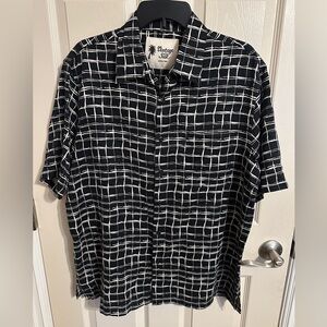 Vintage Silk Striped Graphic Men's Short Sleeve Shirt, Black & White, Sz L